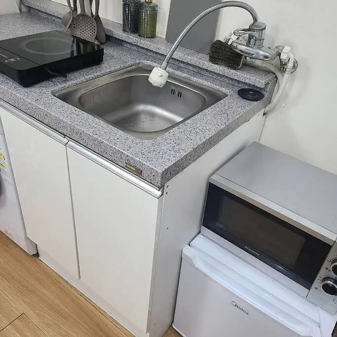 Apartment Foreigner Only - French Space Seoul South Korea